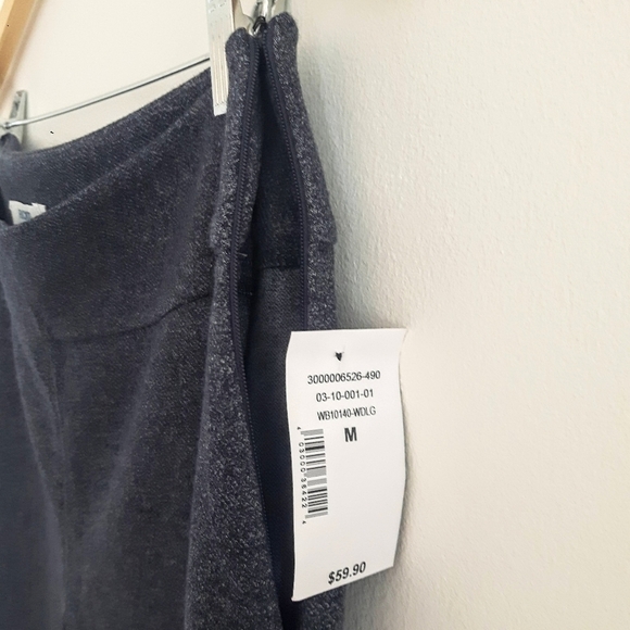 Nwt Wide Leg Knit Crop Pants  Rickis Brand NWT.  Size M - Picture 5 of 9